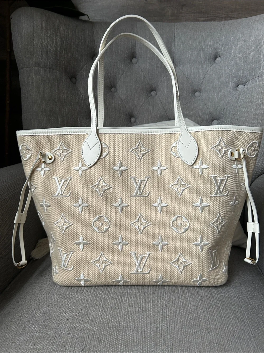 Louis Vuitton Monogram Embroidered Neverfull MM Tote🌟RARE🌟